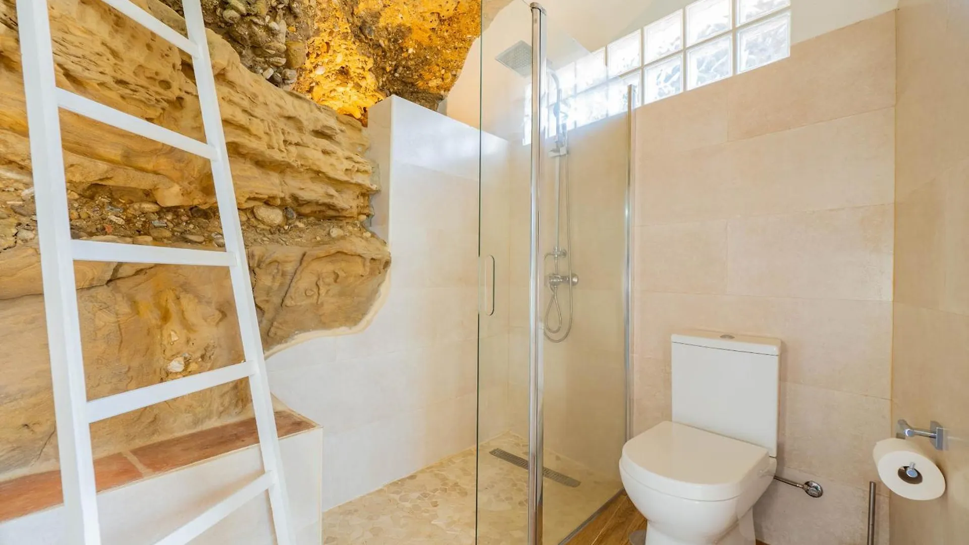 Cubo'S Villa Las Capuchinas & Cave House Torremolinos Spain