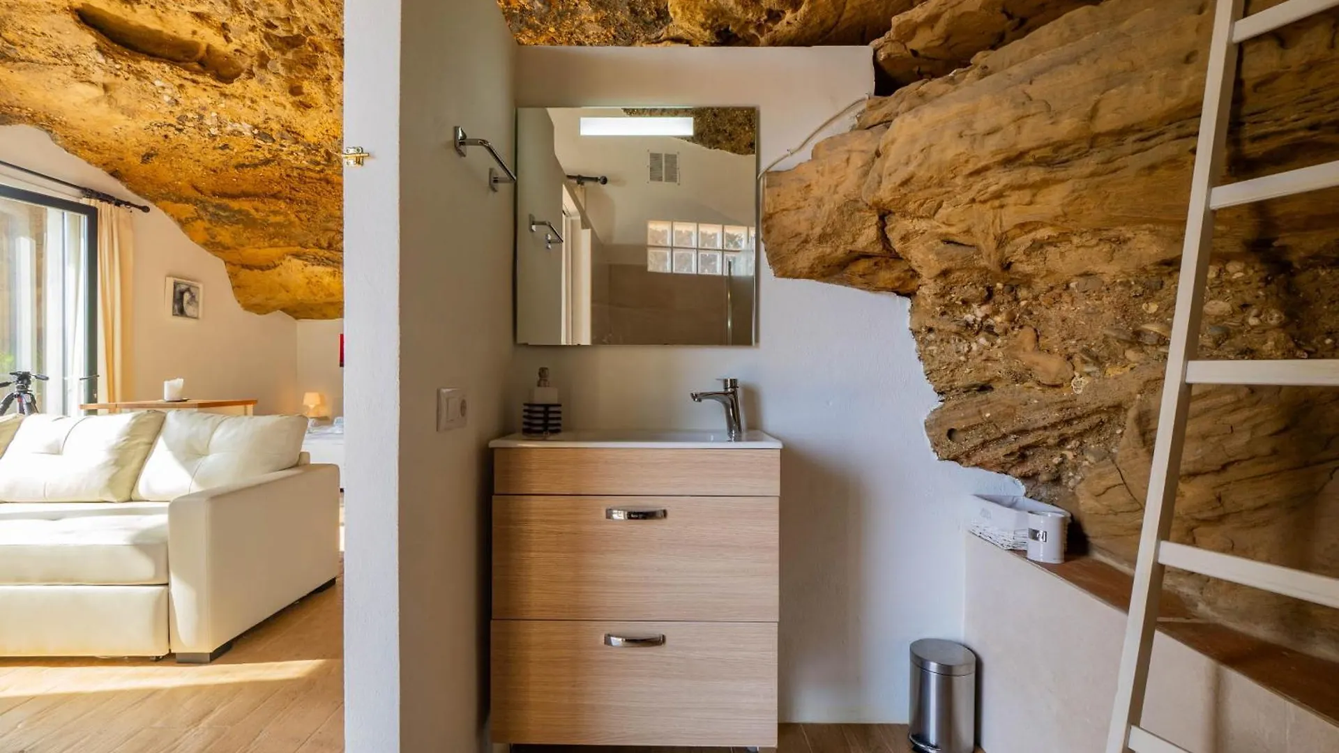 Cubo'S Villa Las Capuchinas & Cave House Torremolinos