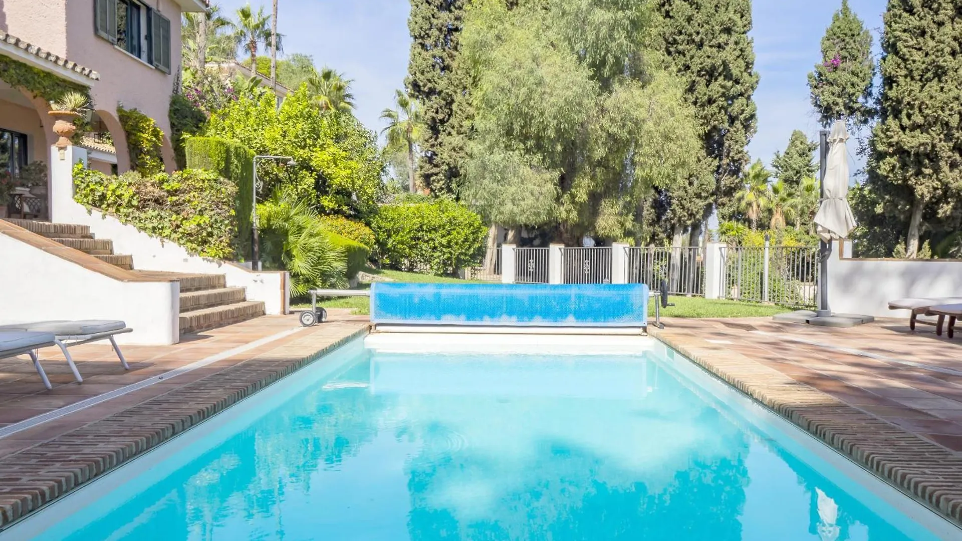 Cubo'S Villa Las Capuchinas & Cave House Torremolinos Spain